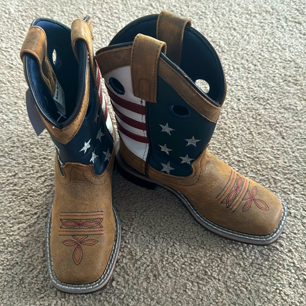 Kids American flag Boots size 12 M